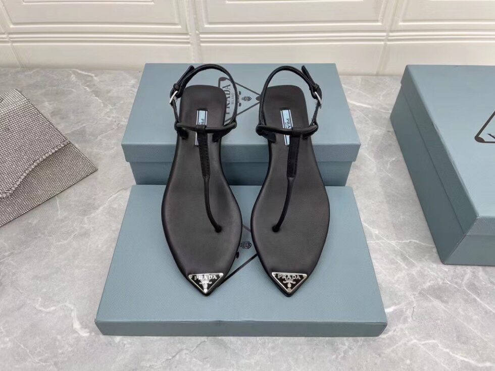 Replica Prada Thong Sandals In Black Brushed Leather 105