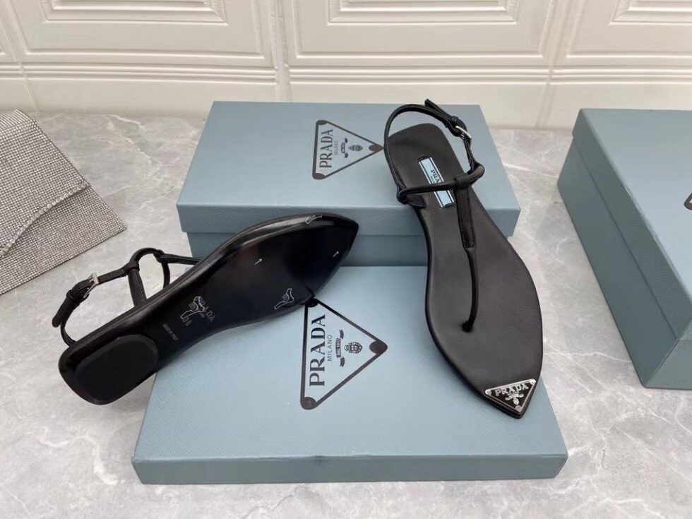 Replica Prada Thong Sandals In Black Brushed Leather 110