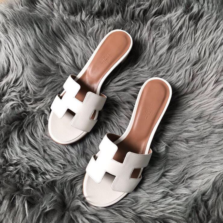 Replica Hermes Oasis Slide Sandals 50mm In White Epsom Calfskin 108