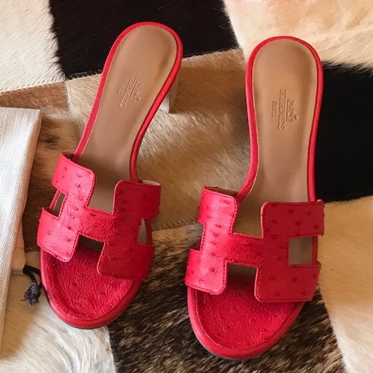 Replica Hermes Oasis Slide Sandals 50mm In Red Ostrich Leather 104