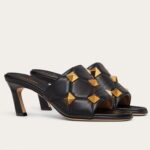 Replica Valentino Roman Stud Slide Sandals 65mm In Black Leather