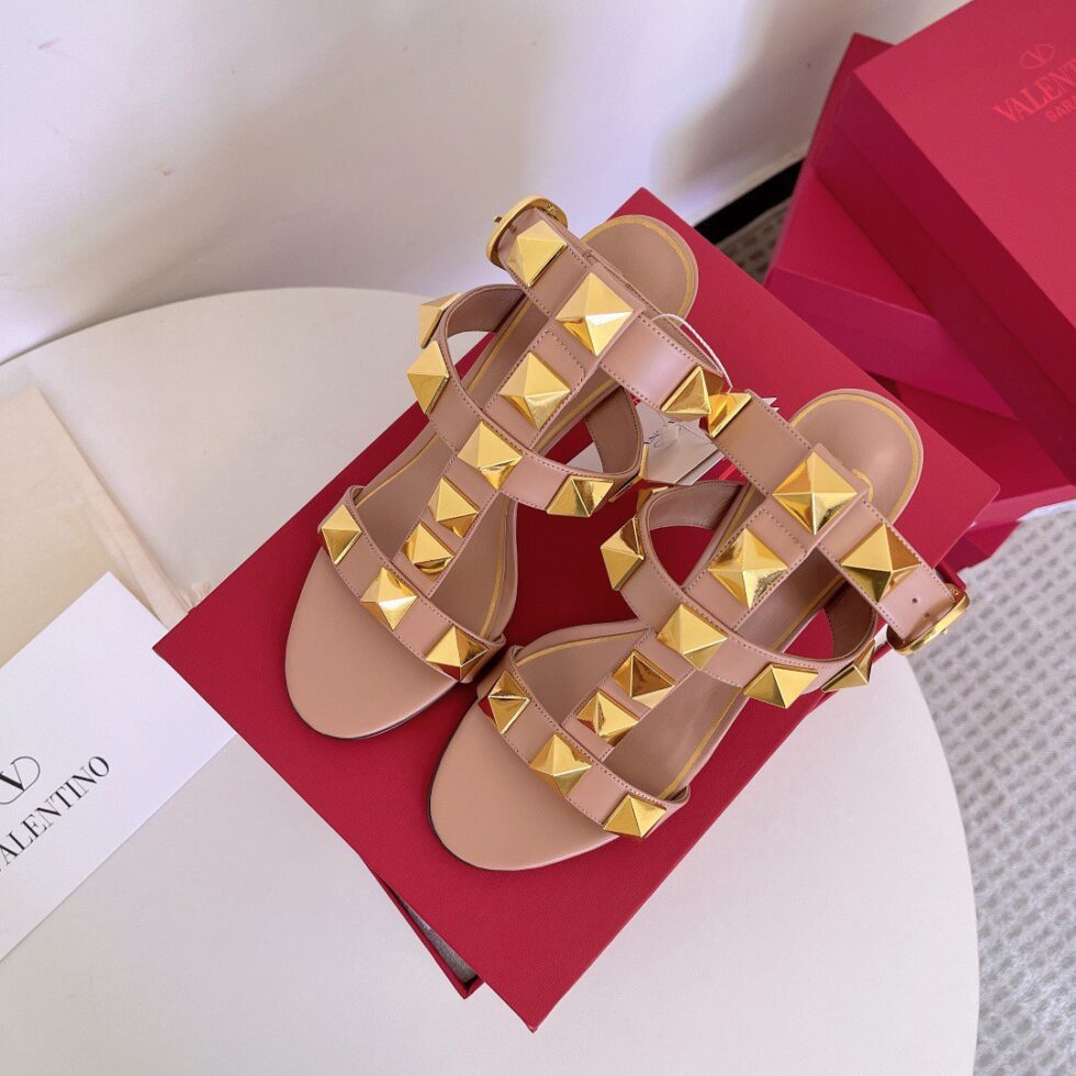 Replica Valentino Roman Stud Sandals 100mm In Rose Cannelle Calfskin 106