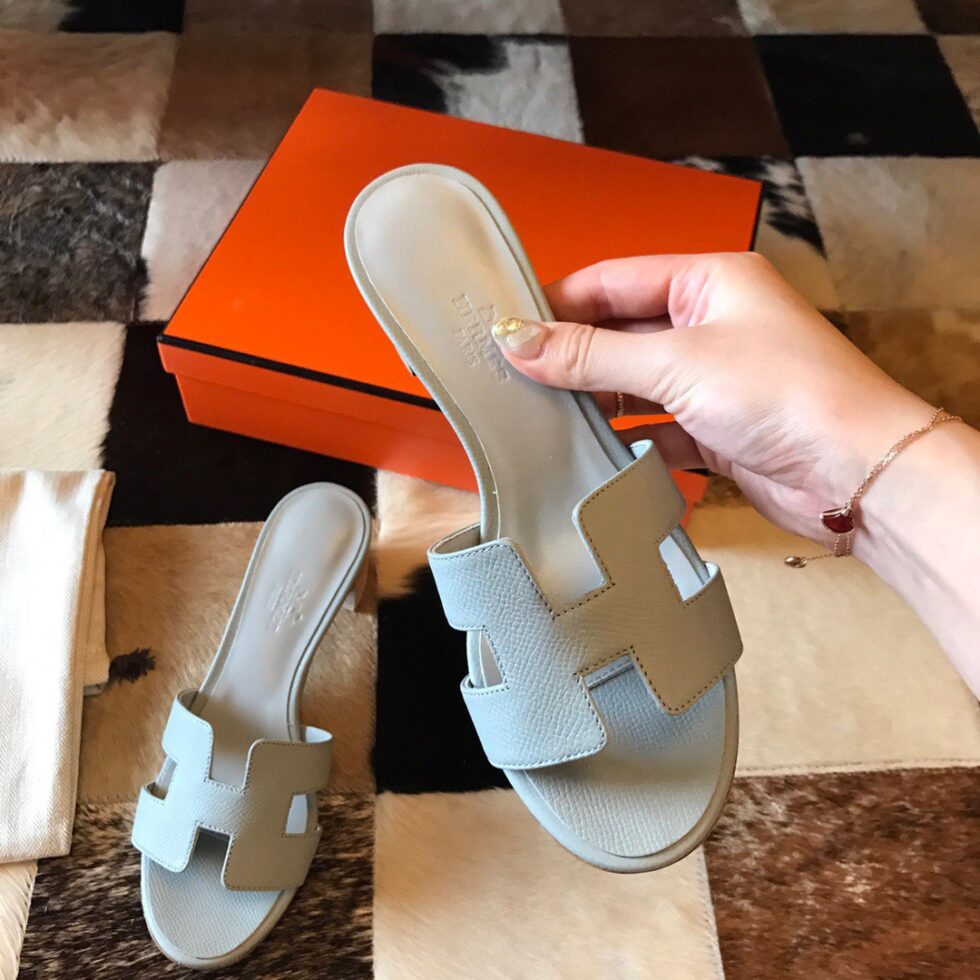 Replica Hermes Oasis Slide Sandals 50mm In Ciel Epsom Calfskin 109