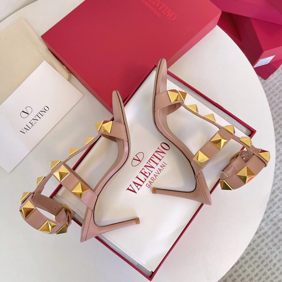 Replica Valentino Roman Stud Sandals 100mm In Rose Cannelle Calfskin 109