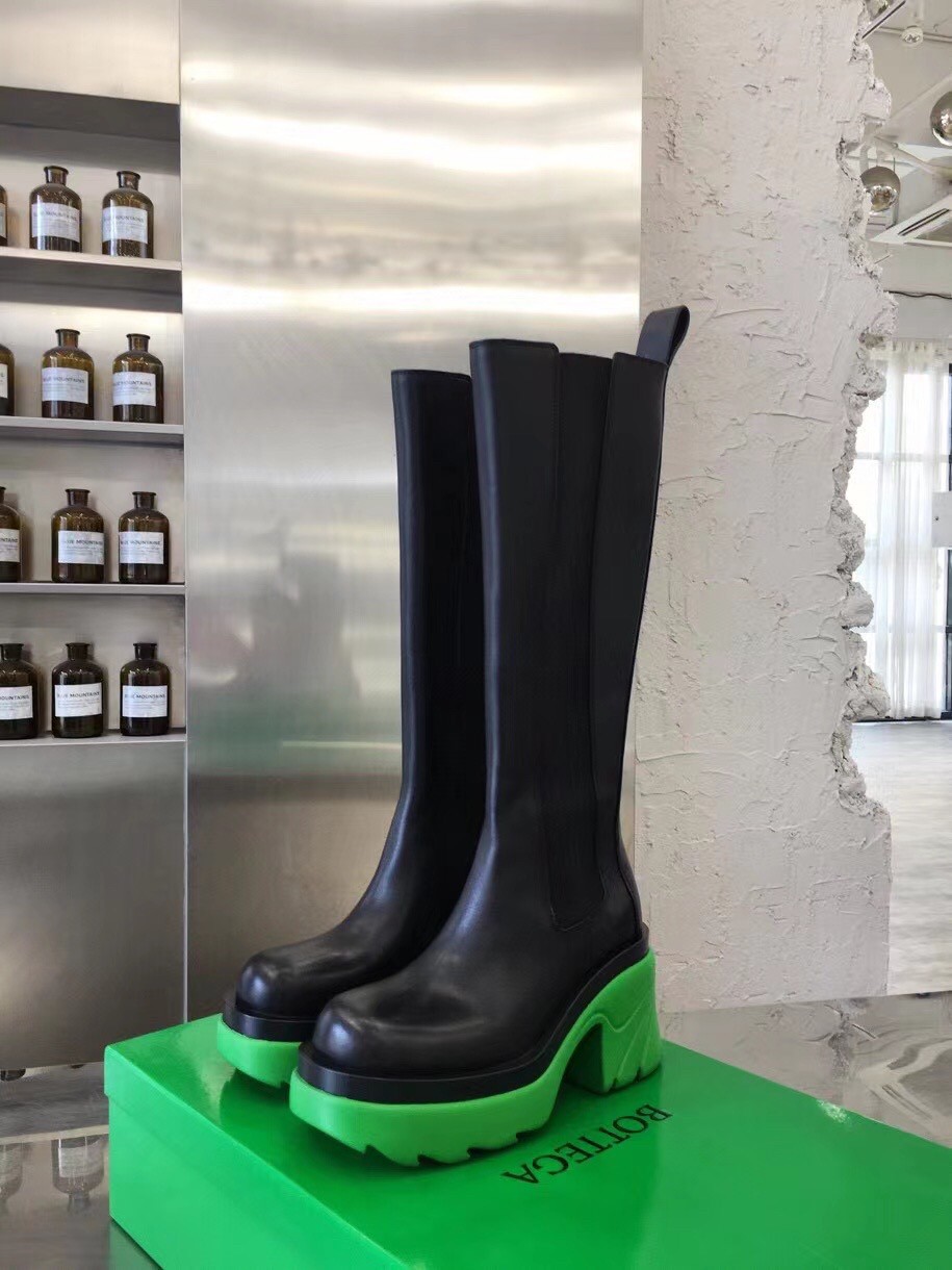 Replica Bottega Veneta Flash Knee-high Boots with Green Outsole 110