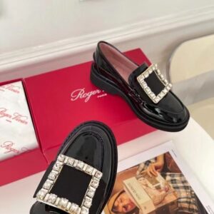 Replica Roger Vivier Viv’ Rangers Strass Loafers In Black Patent Leather 2