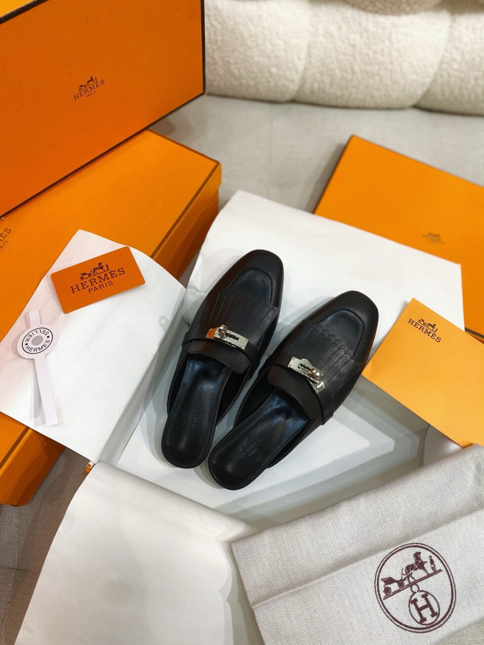 Replica Hermes Women’s Oz Mules with Fringed in Black Leather 108