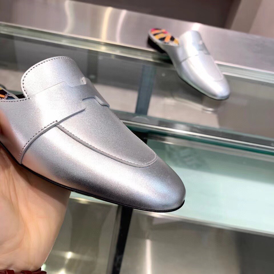 Replica Hermes Catena Mules In Silver Metallic Calfskin 107