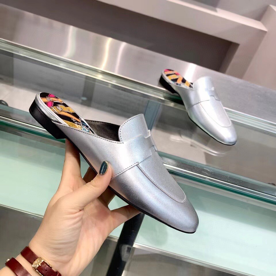 Replica Hermes Catena Mules In Silver Metallic Calfskin 108