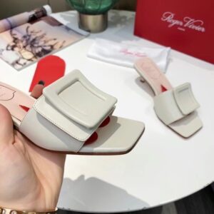 Replica Roger Vivier Covered Buckle 45mm Mules in White Leather 2