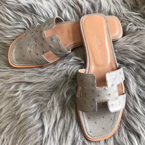 Replica Hermes Oran Slide Sandals In Grey Ostrich Leather