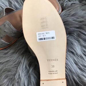 Replica Hermes Oran Slide Sandals In Grey Ostrich Leather 2