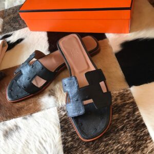 Replica Hermes Oran Slide Sandals In Black Ostrich Leather 2