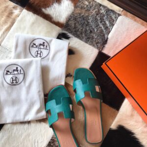 Replica Hermes Oran Slide Sandals In Malachite Epsom Calfskin 2