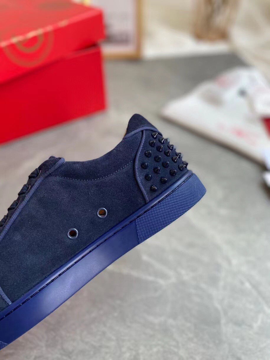 Replica Christian Louboutin Men’s Seavaste 2 Orlato Flat Sneakers Blue 108