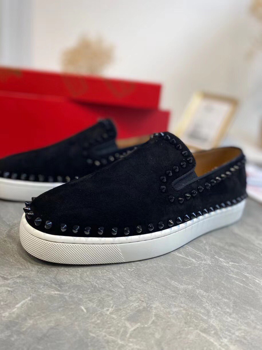 Replica Christian Louboutin Men’s Pik Boat Flat Sneakers Black 105