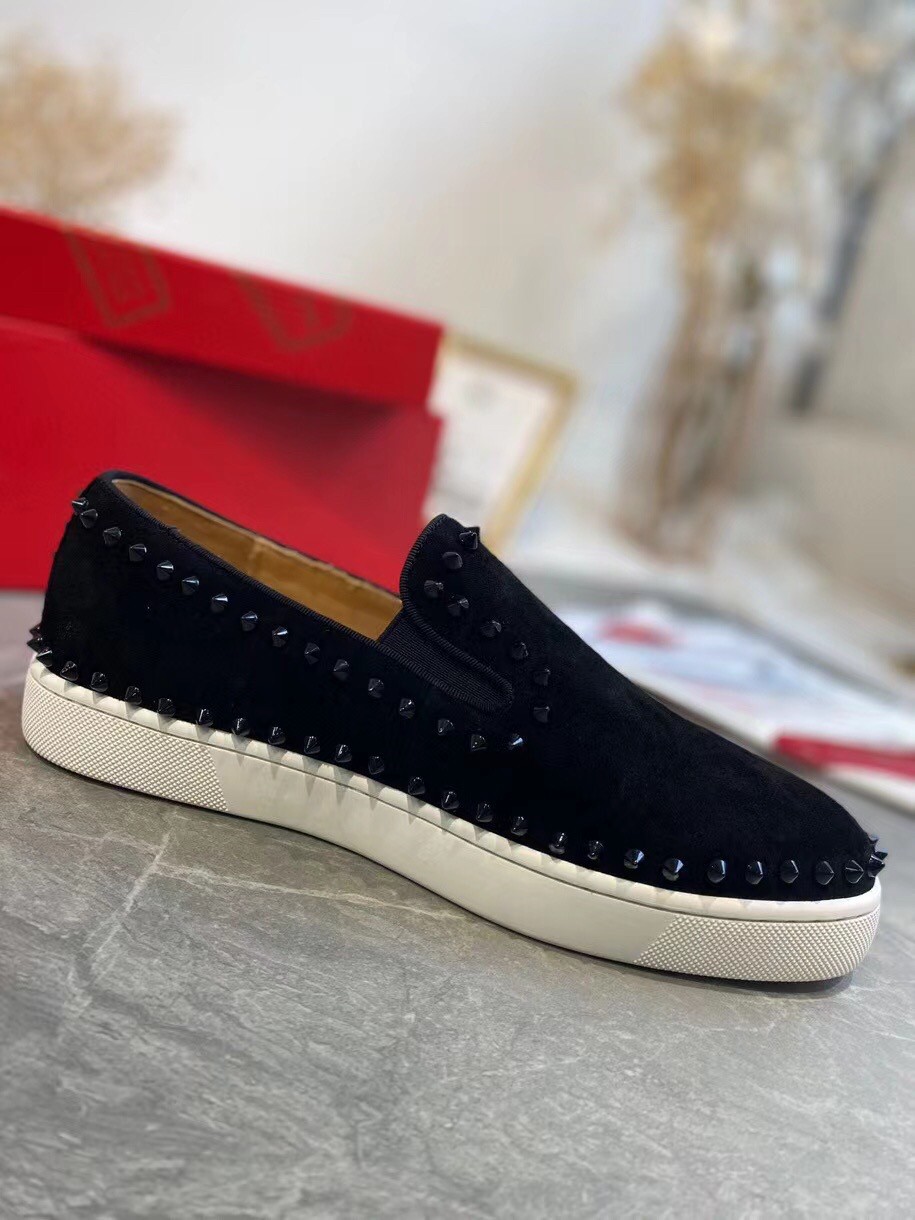 Replica Christian Louboutin Men’s Pik Boat Flat Sneakers Black 106