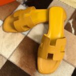 Replica Hermes Oran Slide Sandals In Yellow Epsom Calfskin