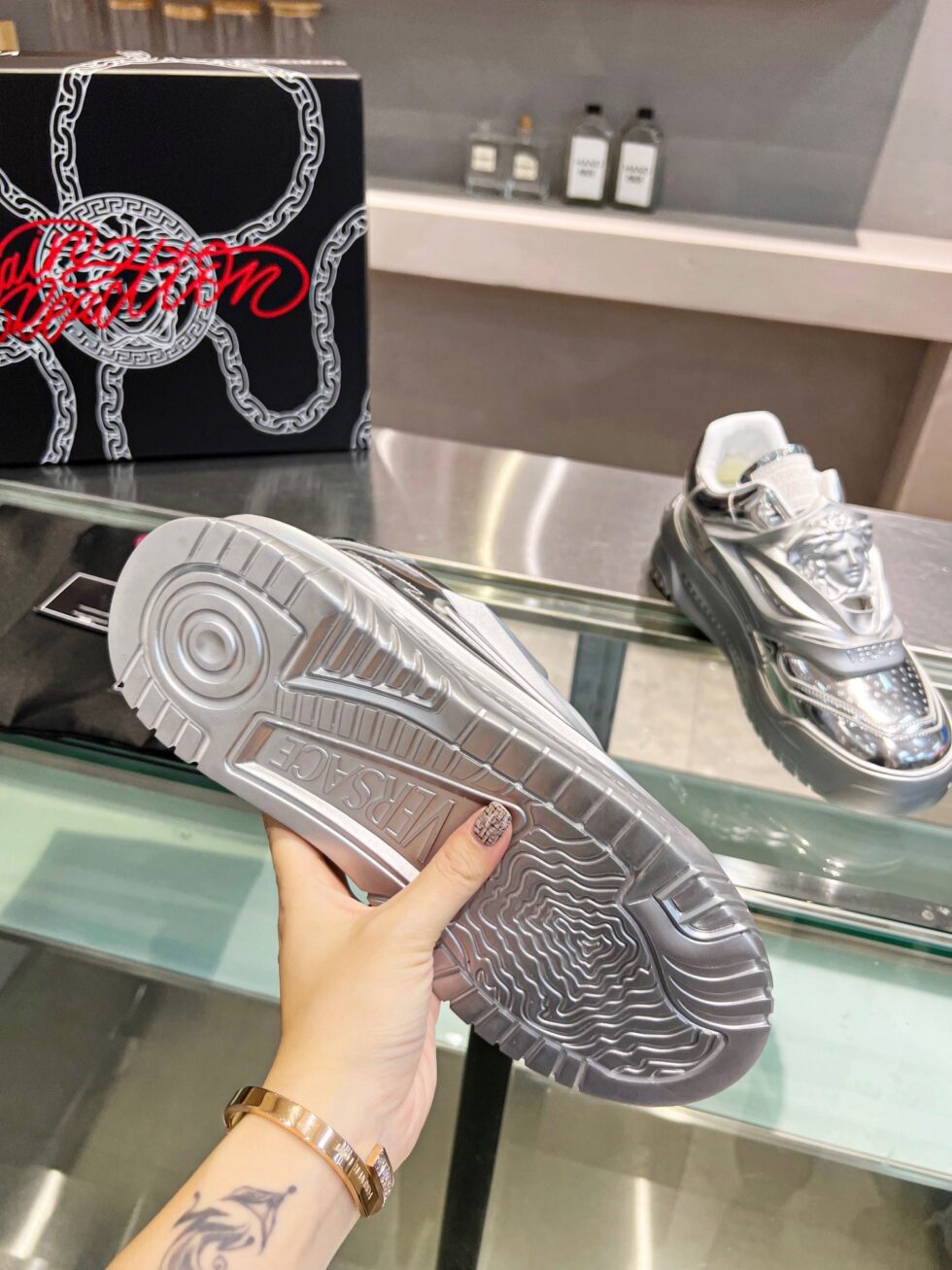 Replica Versace Women’s Odissea Sneakers In Silver Leather 109