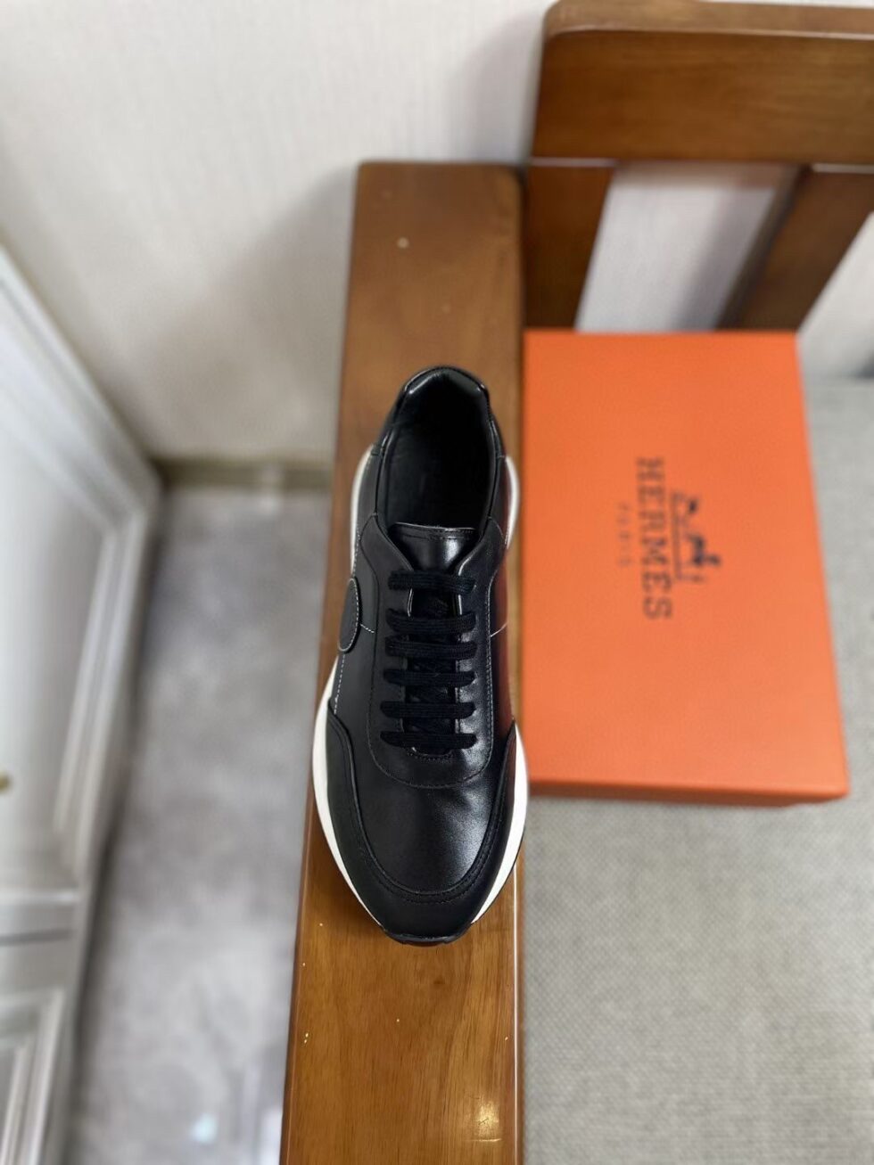 Replica Hermes Men’s Drive Sneakers In Black Leather 111