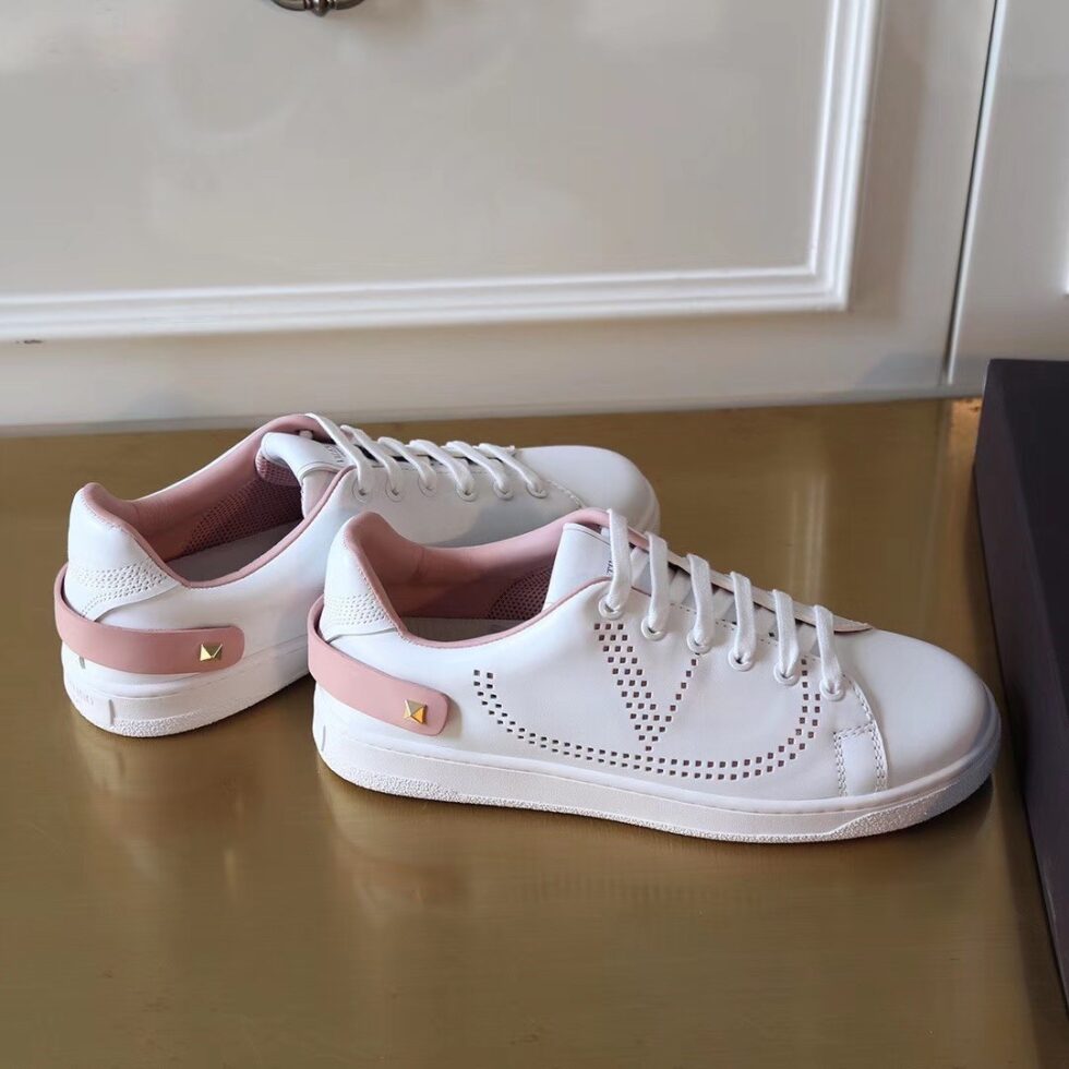 Replica Valentino Women’s Backnet Sneakers With Pink Heel 109