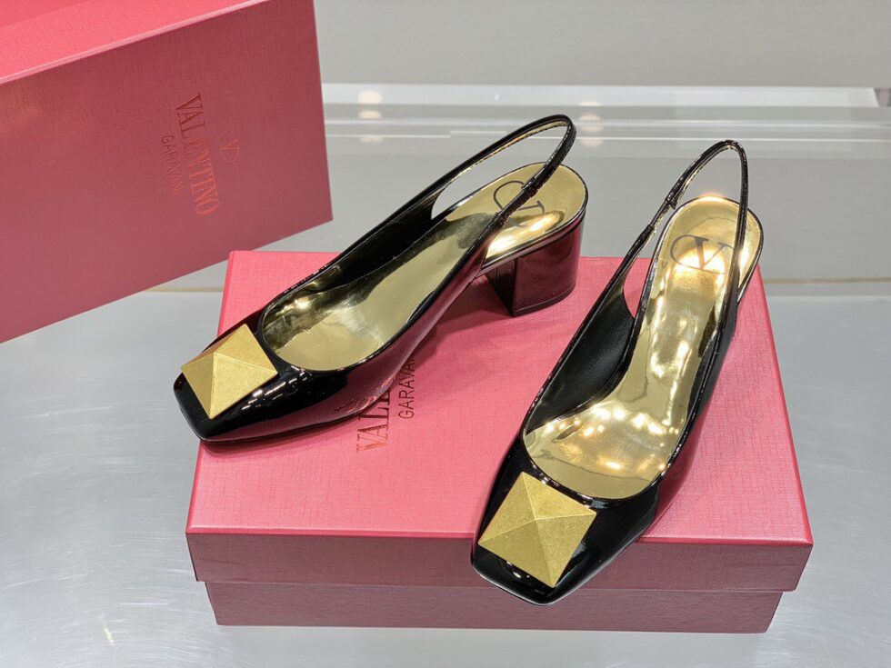 Replica Valentino One Stud Slingback Pumps 60mm In Black Patent Leather 107