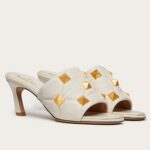 Replica Valentino Roman Stud Slide Sandals 65mm In White Leather