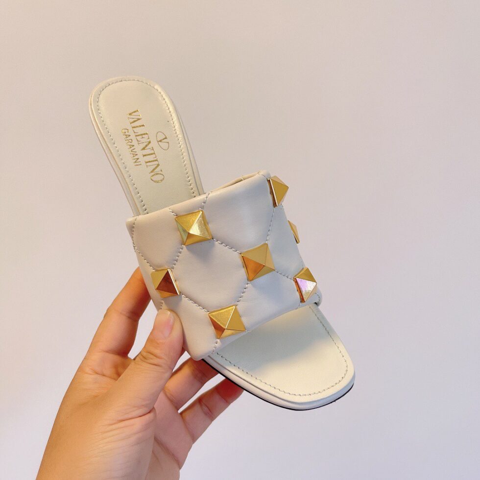 Replica Valentino Roman Stud Slide Sandals 65mm In White Leather 106