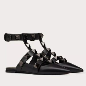 Replica Valentino Roman Stud Ballet Flats In Black Calfskin with Tonal Studs