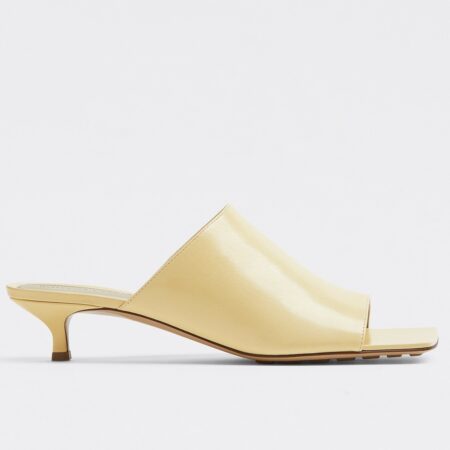 Replica Bottega Veneta Stretch Mules 40mm In Beige Lambskin