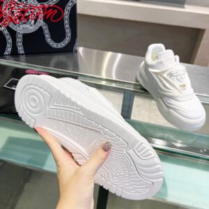 Replica Versace Women’s Odissea Sneakers In White Leather 103