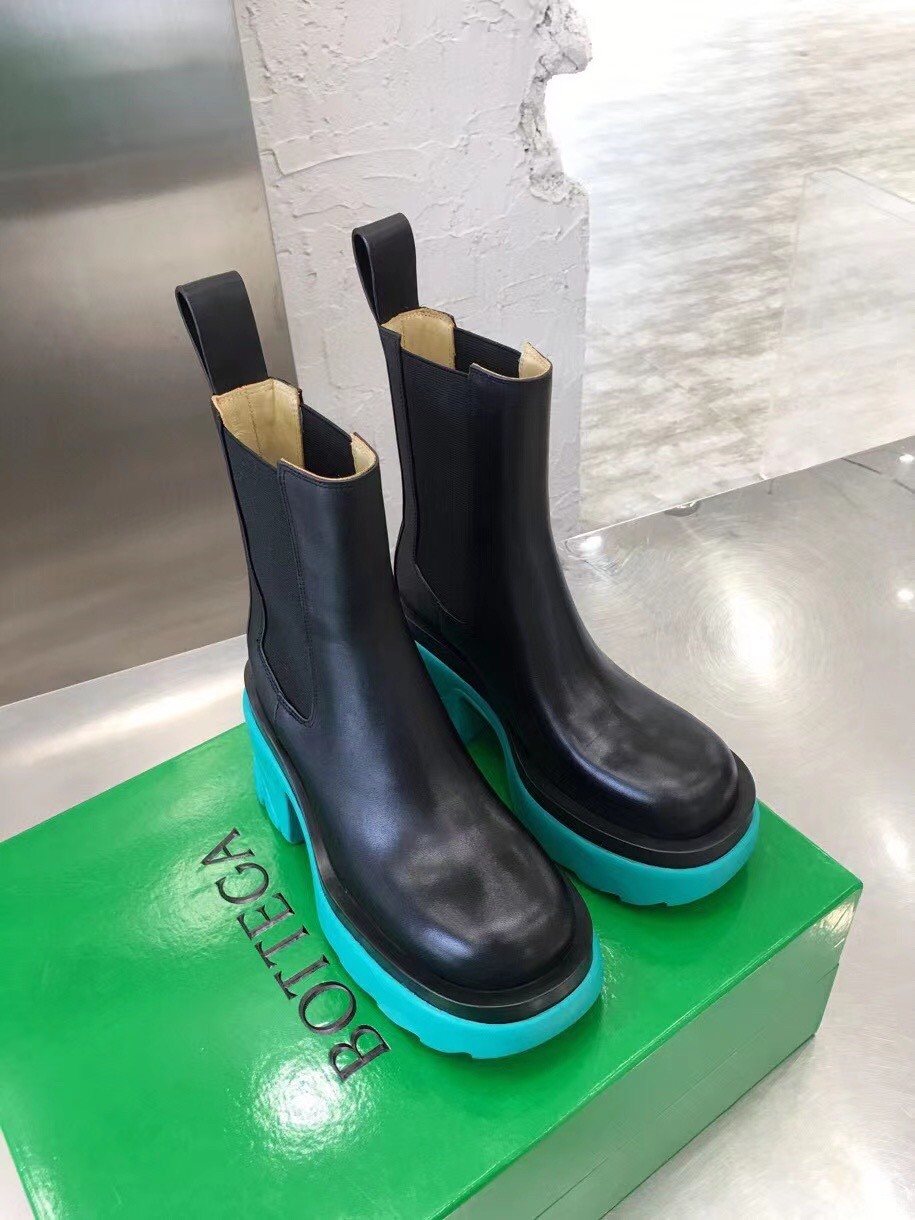 Replica Bottega Veneta Flash Chelsea Boots with Neptune Outsole 106